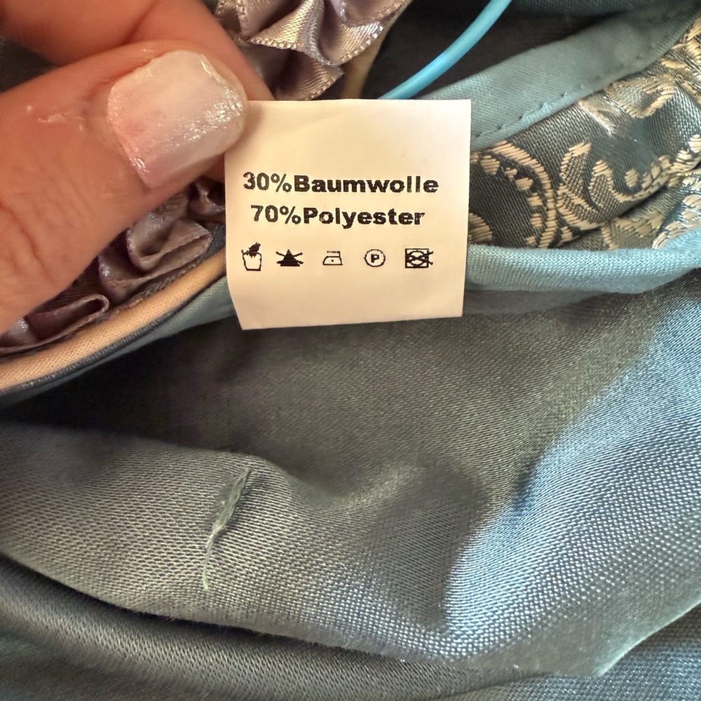 NWT Alte Liebe Oktoberfest Bavarian Dirndl Dress German Silver Blue Size 8 - Picture 16 of 16
